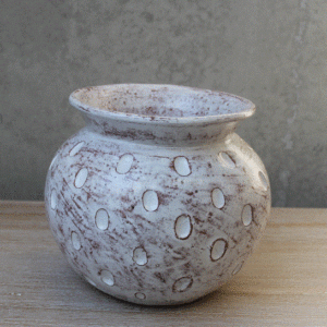 Pot w/Spots - 23cmH