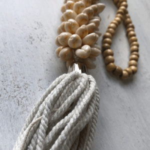 Shell Hanging Cluster w/Bead